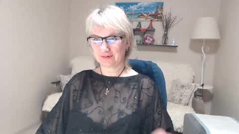 Leila Kinky online show from 04.13.26