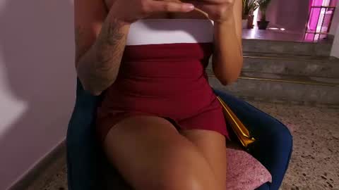 Snapshot of leja_ chatting on 06.20.26 Leja online show from 06.20.26