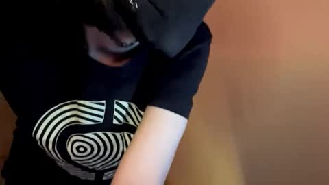 Snapshot of lekkj chatting on 10.20.25 lekkj online show from 10.20.25