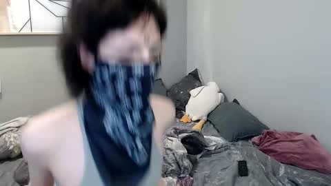 Snapshot of lekkj chatting on 12.21.25 lekkj online show from 12.21.25