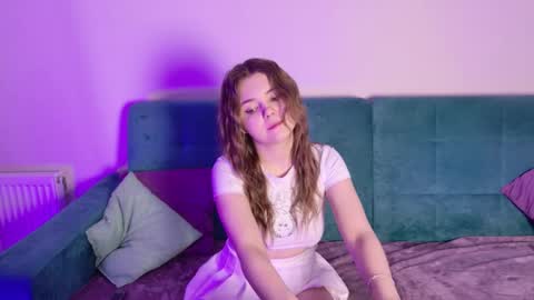 Snapshot of leksalove chatting on 12.16.25 leksalove online show from 12.16.25