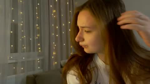 Lelia online show from 04.30.26