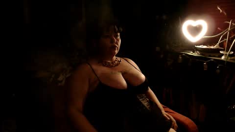 Lelu Fallas online show from 11.03.25