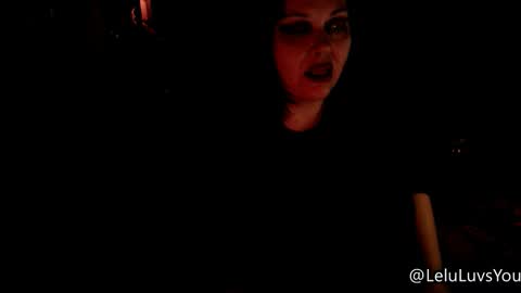 Snapshot of leluluvsyou chatting on 01.18.26 Lelu Fallas online show from 01.18.26