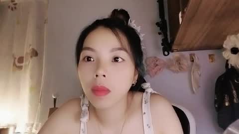 Snapshot of lemon8386 chatting on 06.17.26 lemon8386 online show from 06.17.26