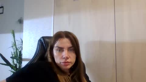 lena6122000 online show from 09.19.25