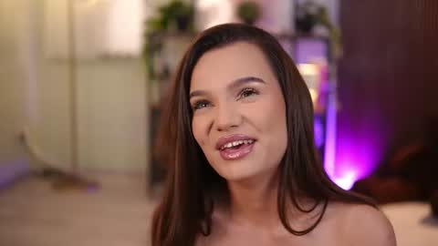 Lena Laurent online show from 06.12.26