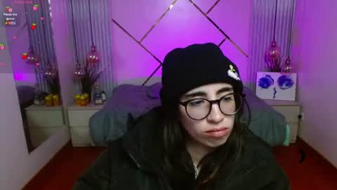 Lena online show from 07.04.26