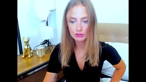 lena_sexi online show from 09.12.25