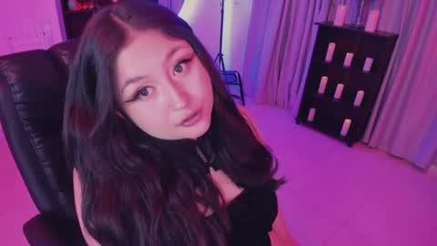 Lenna Kang online show from 07.29.26