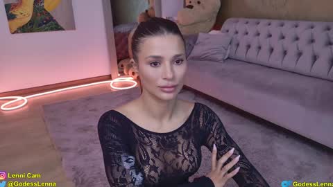 Snapshot of lenna_godess chatting on 11.20.25 Lenna Goddess online show from 11.20.25