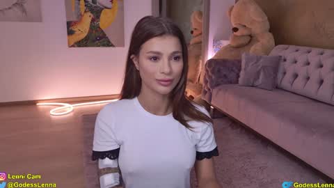 Snapshot of lenna_godess chatting on 11.22.25 Lenna Goddess online show from 11.22.25