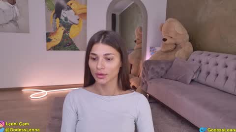 Snapshot of lenna_godess chatting on 11.25.25 Lenna Goddess online show from 11.25.25
