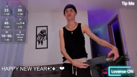 Lenner INDEPENDENT MODEL online show from 01.11.25