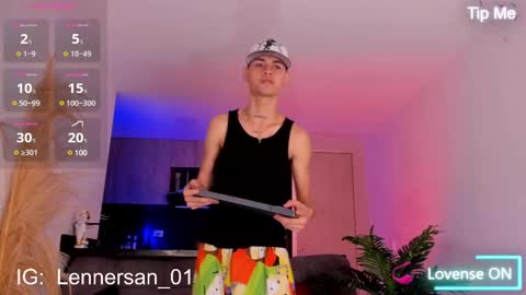 Lenner INDEPENDENT MODEL online show from 02.09.25