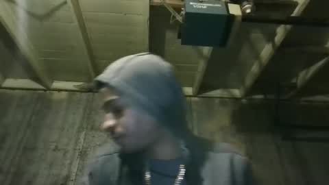 leo199984 online show from 04.25.26