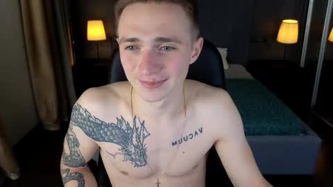 Snapshot of leo__miller chatting on 01.10.26 LEO online show from 01.10.26