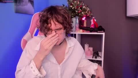 Snapshot of leo_bensyten chatting on 10.12.25 Leo online show from 10.12.25