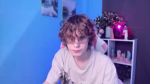 Snapshot of leo_bensyten chatting on 10.16.25 Leo online show from 10.16.25