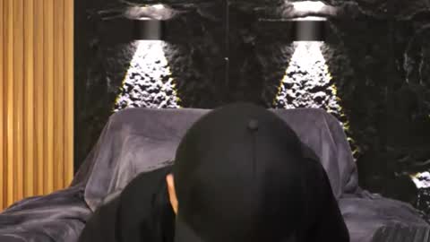 Leo  Diaz online show from 02.27.26