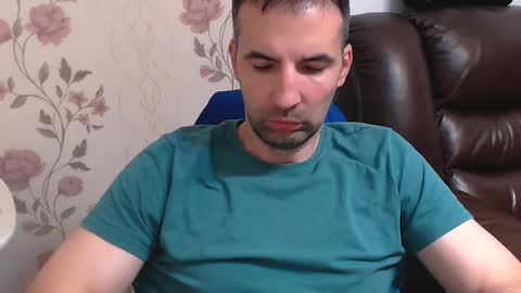 Snapshot of leo_gianni chatting on 05.13.26 Leo Gianni online show from 05.13.26