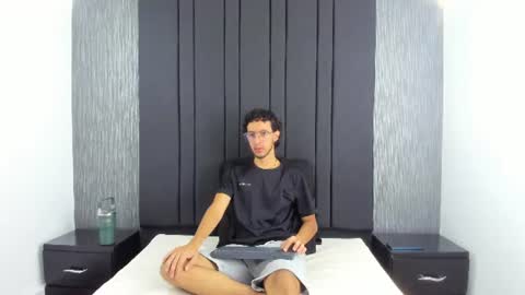 Snapshot of leo_sanz6 chatting on 07.07.26 LEO online show from 07.07.26
