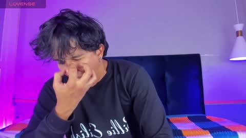 Snapshot of leo_savage_ chatting on 09.15.25 Leo online show from 09.15.25