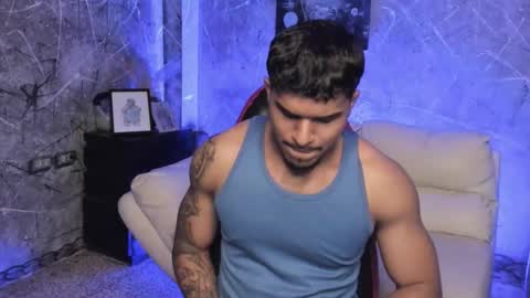 Snapshot of leo_taro chatting on 11.21.25 Leo independent model online show from 11.21.25