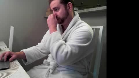 Snapshot of leofromsweden chatting on 03.04.25 Leofromsweden online show from 03.04.25