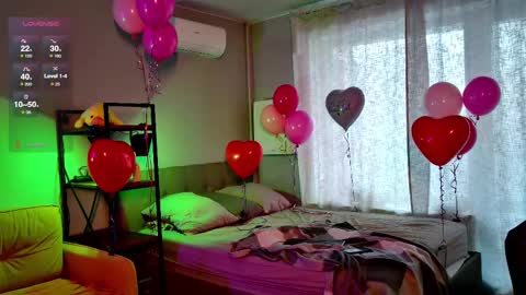 Snapshot of leon_yuugen chatting on 02.15.25 Leon online show from 02.15.25