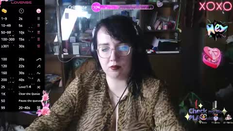 Leona Harrison online show from 03.09.25