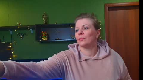 Leona tracie online show from 04.29.26
