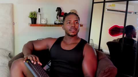 Snapshot of leonardo_jones1 chatting on 02.10.26 Leandro jones online show from 02.10.26