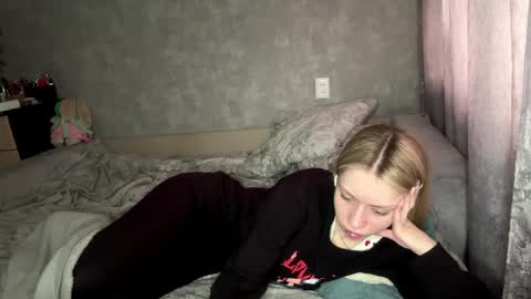 Eva online show from 04.29.26