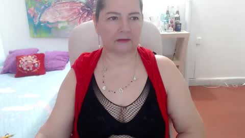 leonela   online show from 03.04.26