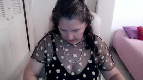 leonela   online show from 05.02.26