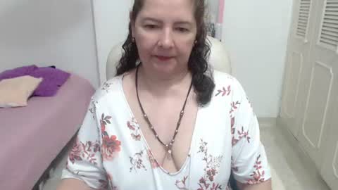 leonela   online show from 07.01.26