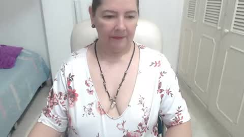 leonela   online show from 07.14.26