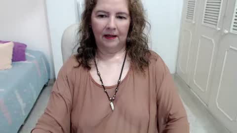 leonela   online show from 07.28.26