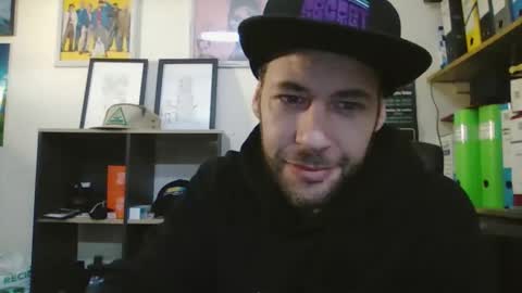 leonidascum online show from 02.18.26