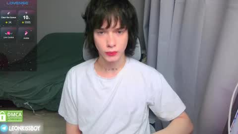 leonkissboy online show from 04.24.26