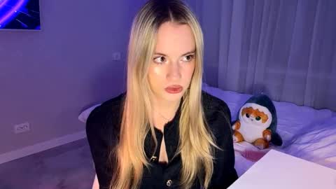 Snapshot of leonormcelyea chatting on 03.22.26 Eve online show from 03.22.26