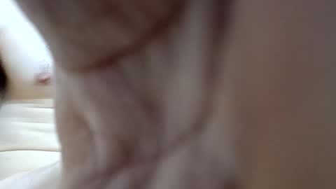 Snapshot of leoylola chatting on 02.24.26 Abril online show from 02.24.26