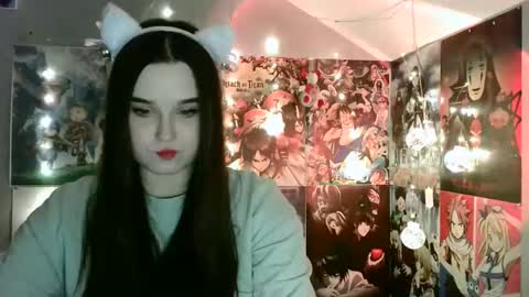 little secret online show from 12.04.24