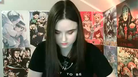 little secret online show from 03.04.25