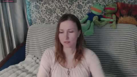 Snapshot of lesanamagic chatting on 05.25.26 LesanaMagic online show from 05.25.26