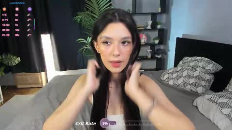 Snapshot of lesi_kiss chatting on 11.26.25 Bella online show from 11.26.25