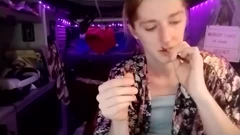 LesleyGumGrass- The Boring Trans girl online show from 02.18.25