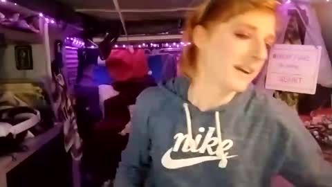 LesleyGumGrass- The Boring Trans girl online show from 02.19.25