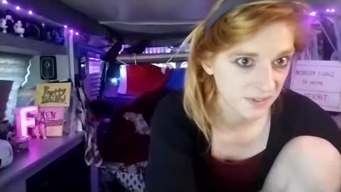 LesleyGumGrass- The Boring Trans girl online show from 03.12.25